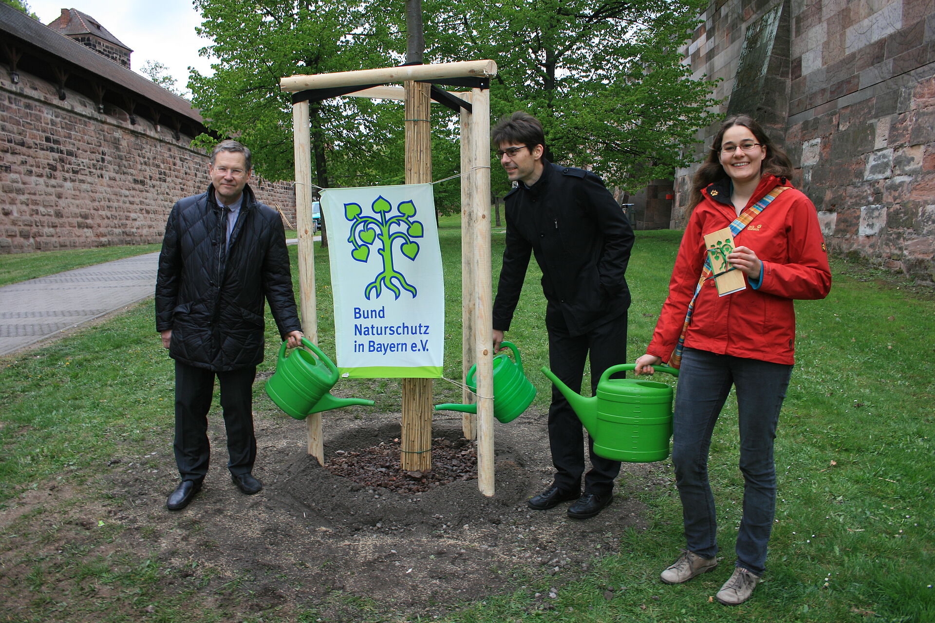Linde für 6.000stes Mitglied - BUND Naturschutz in Bayern e.V.
