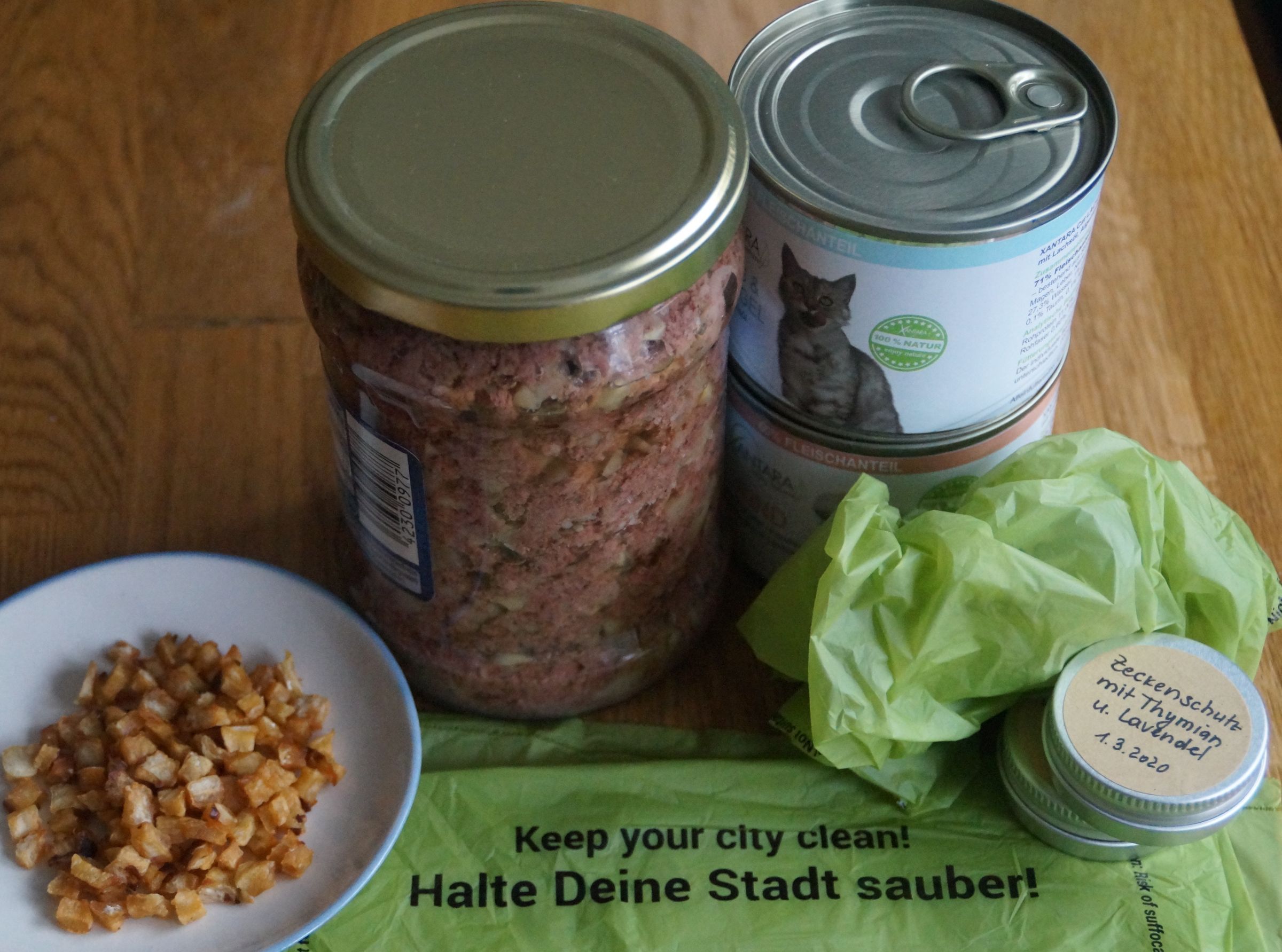 nachhaltige Produkte für Hund und Katze