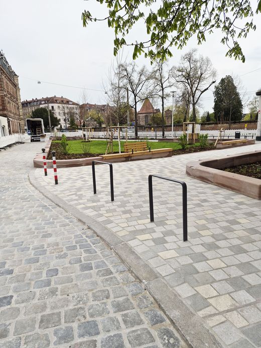 Packet-Park Frauenholzstraße