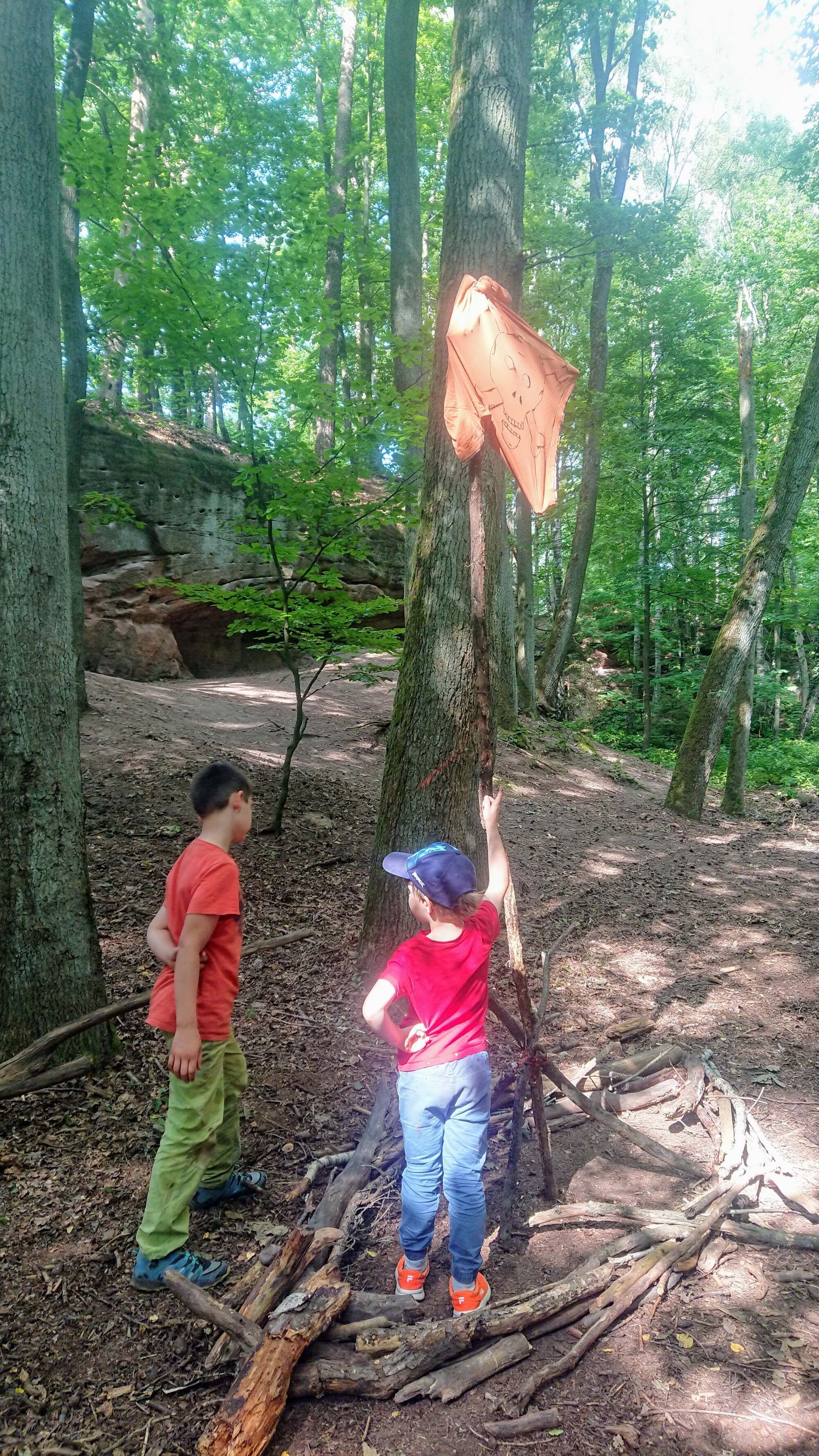 Flagge gehisst Flagge gehisst