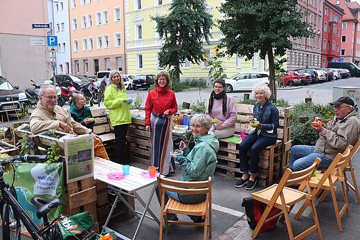 Parkletfeier in der Wirthstraße