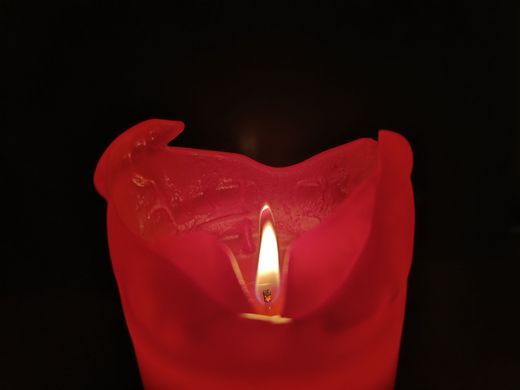 Brennende Kerze (Foto: Maria Meißner)