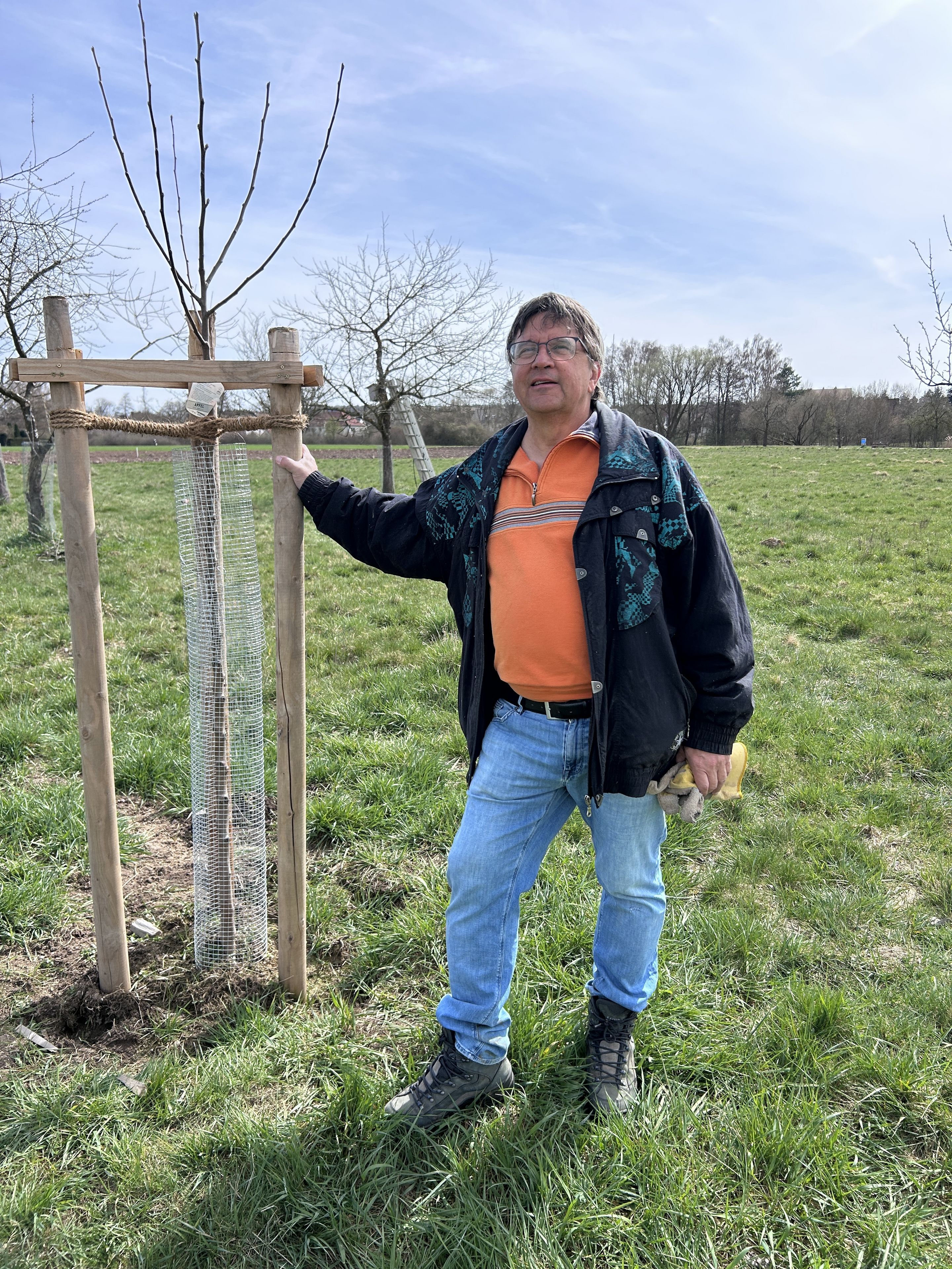 Pflege der Streuobstwiese Fischbach (Foto: Dr. Ingo Klose)