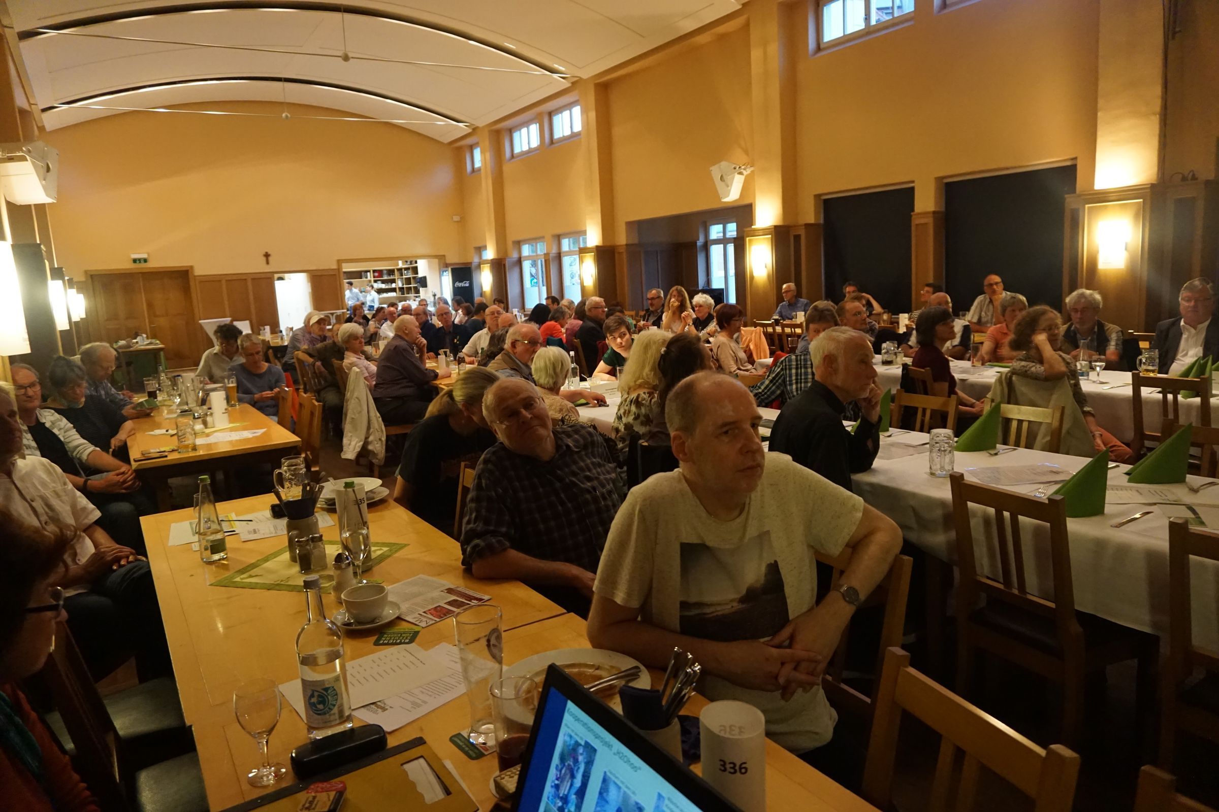 Saalübersicht Saalübersicht