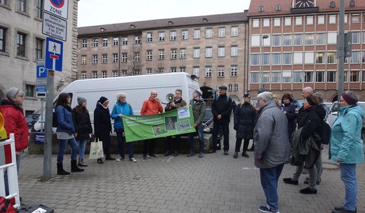 Demo vor dem Rathaus