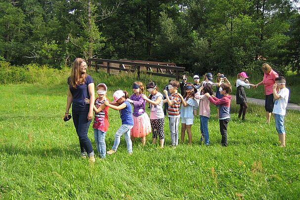 Jahreszeitenprojekt – „Blinde Raupe“