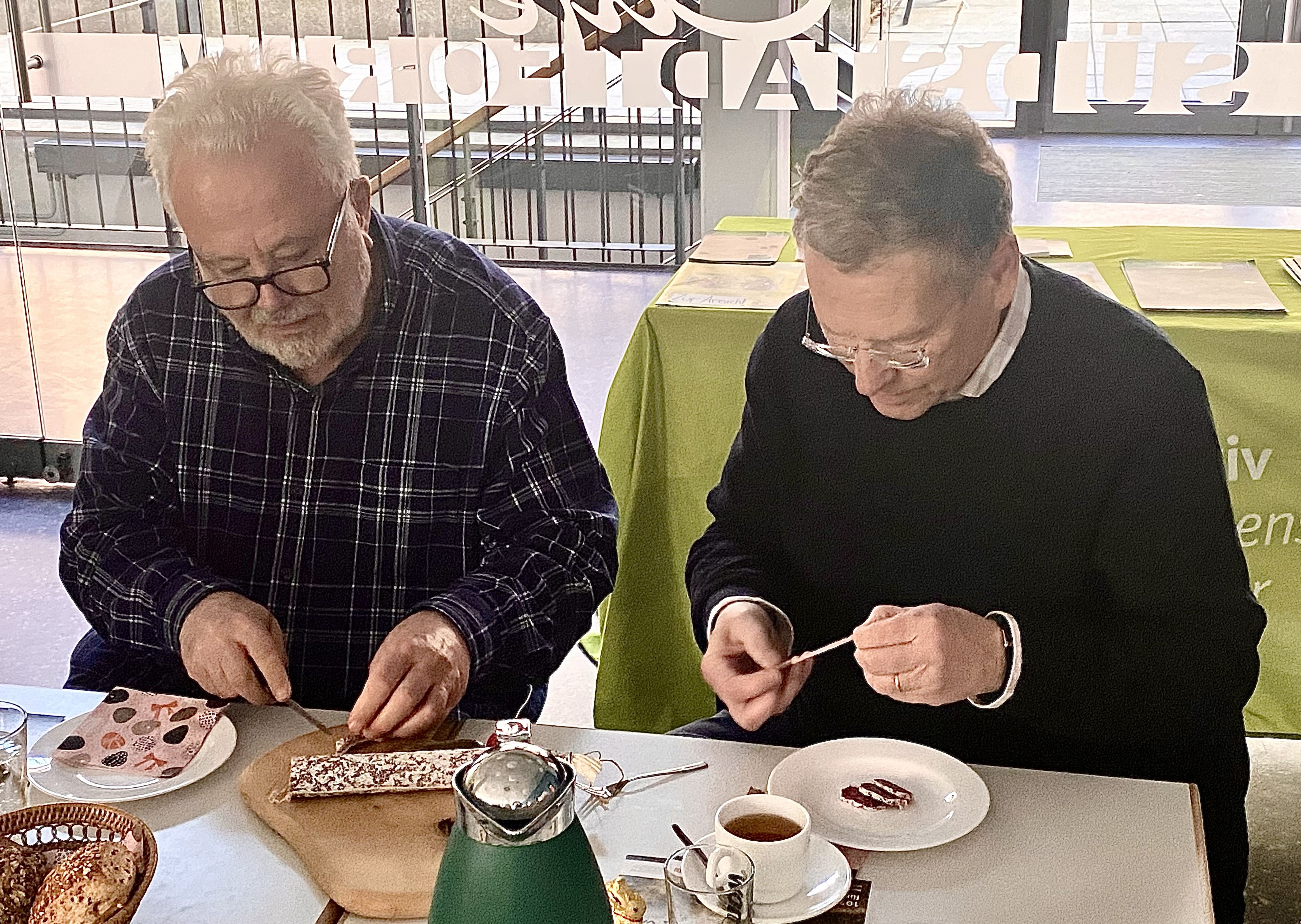 Spender-Café Klaus-Peter Murawski Foto: Hiltrud Gödelmann Spender-Café Klaus-Peter Murawski Foto: Hiltrud Gödelmann