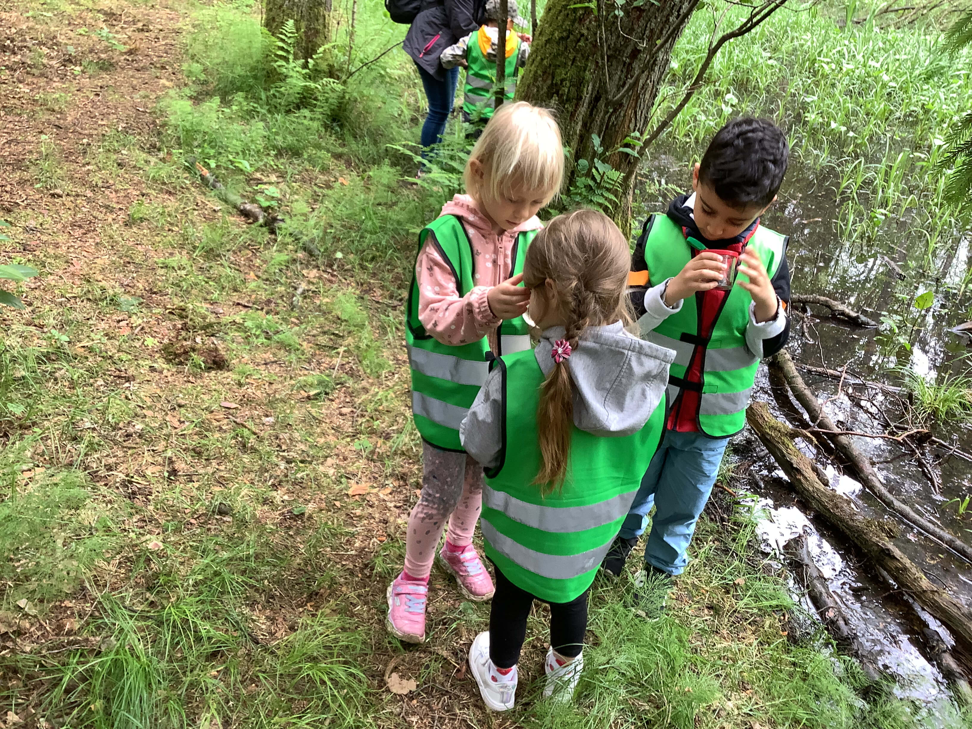 Forscherkids beim Forschen