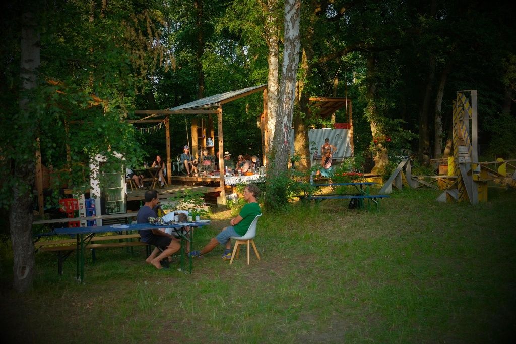 Lange Tafel der Baukultur